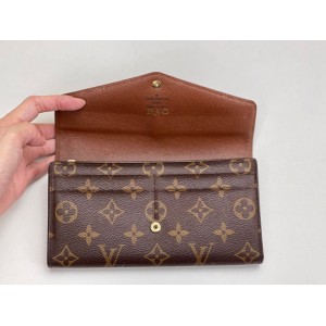 LOUIS VUITTON M60531 SARAH WALLET